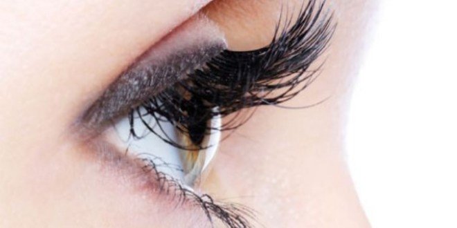 grow long eyelashes